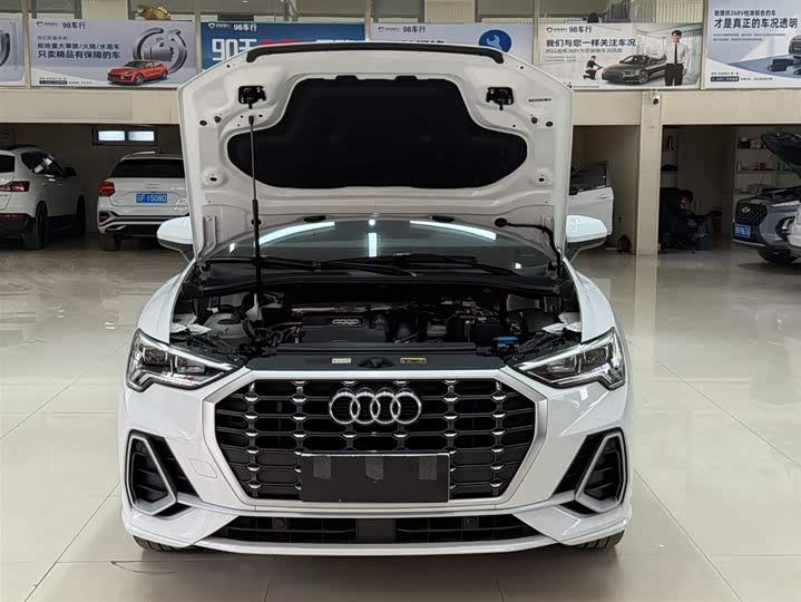 Audi Q3 2023 35 TFSI Fashion Dynamic (1.4T) фото 7