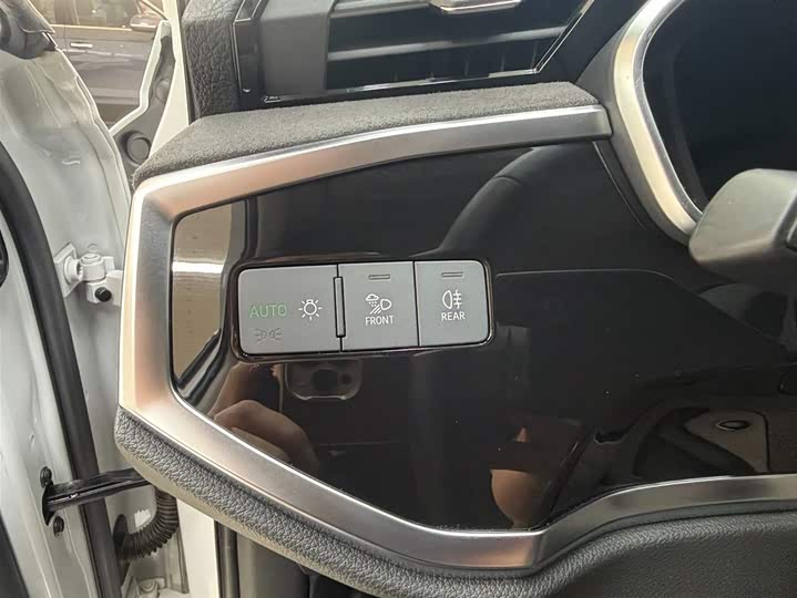 Audi Q3 2023 35 TFSI Fashion Dynamic (1.4T) фото 9