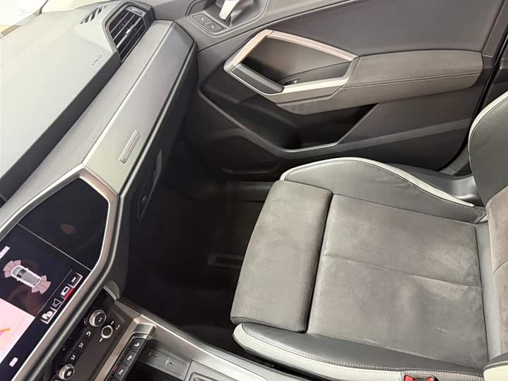 Audi Q3 2023 35 TFSI Fashion Dynamic (1.4T) фото 13