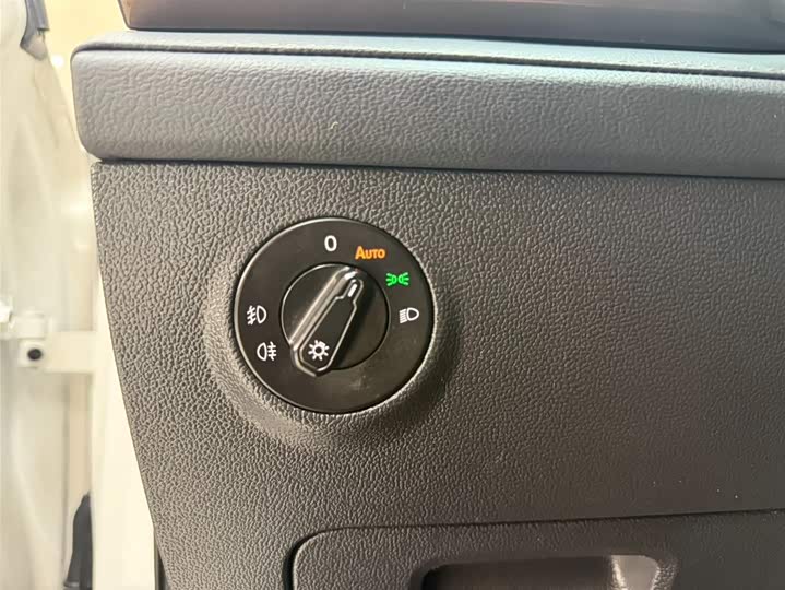 Tharu 2022 280TSI 2WD Comfort фото 9