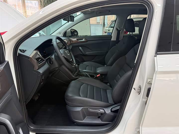 Tharu 2022 280TSI 2WD Comfort фото 16