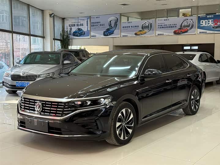 Passat 2022 280TSI
