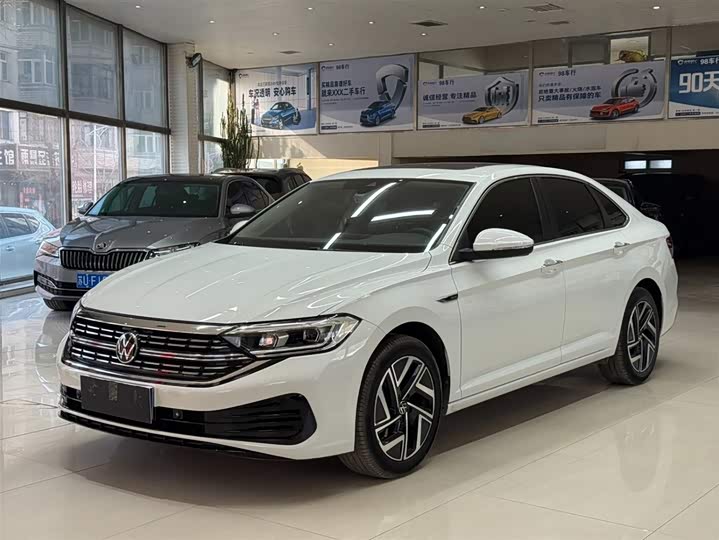 Sagitar 2023 280TSI DSG Beyond
