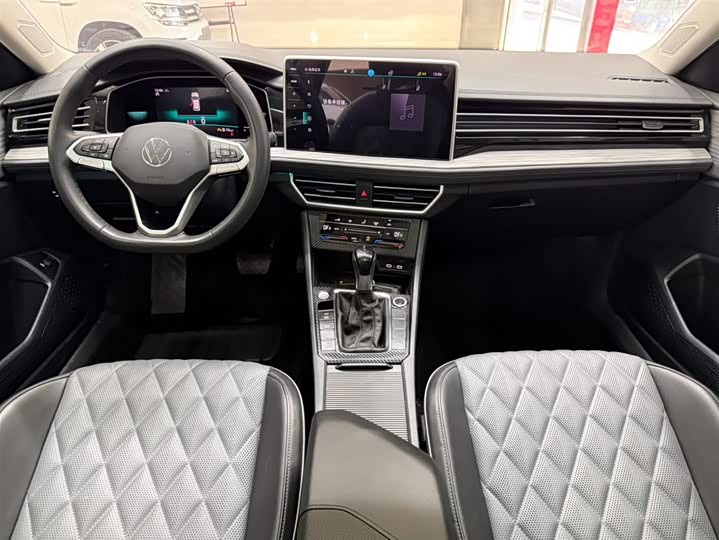 Sagitar 2023 280TSI DSG Beyond фото 8