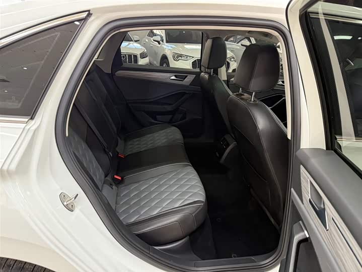 Sagitar 2023 280TSI DSG Beyond фото 13