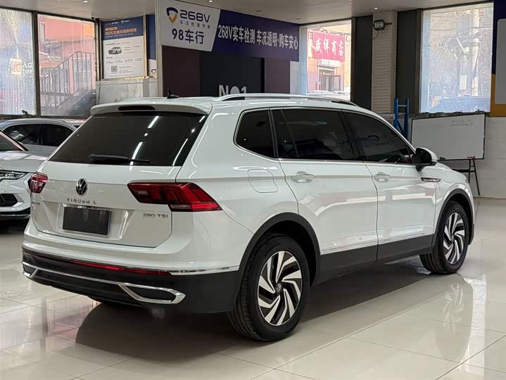 Tiguan L 2023 280TSI автомат 2WD Limited фото 4
