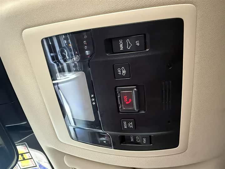 Lexus NX 2020 200 VI фото 7