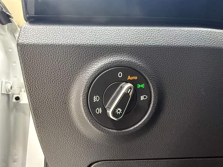 Tayron 2022 280TSI 2WD Luxury фото 9