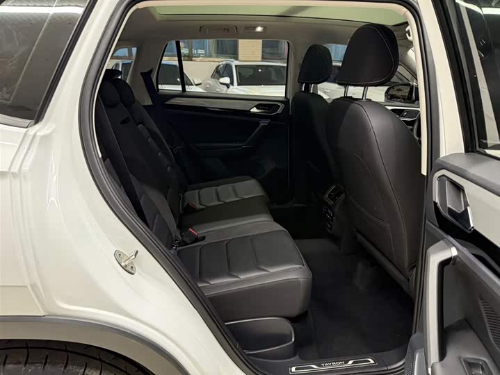 Tayron 2022 280TSI 2WD Luxury фото 22