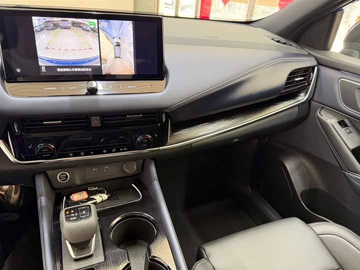 Qashqai 2023 1.3T CVT Flagship фото 12