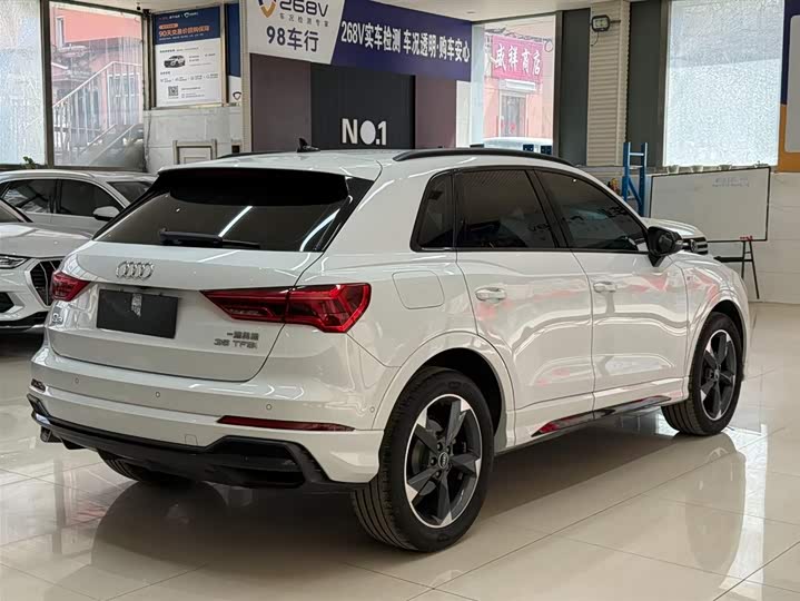 Audi Q3 2023 35 TFSI Fashion Dynamic (1.4T) фото 4