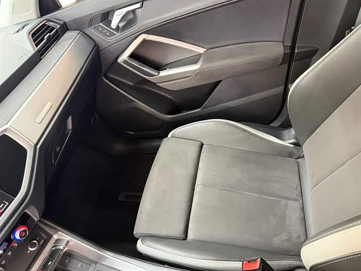 Audi Q3 2023 35 TFSI Fashion Dynamic (1.4T) фото 13
