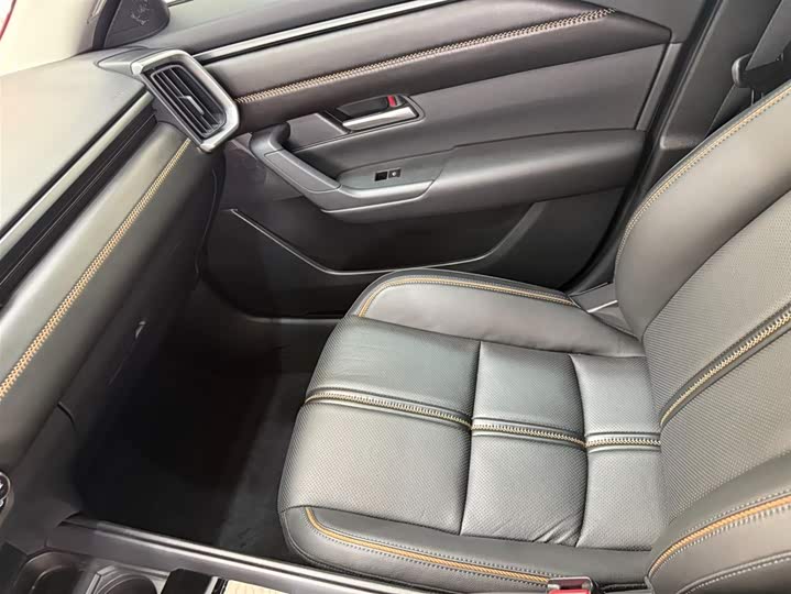 Mazda CX-50 2023 2.0L фото 13