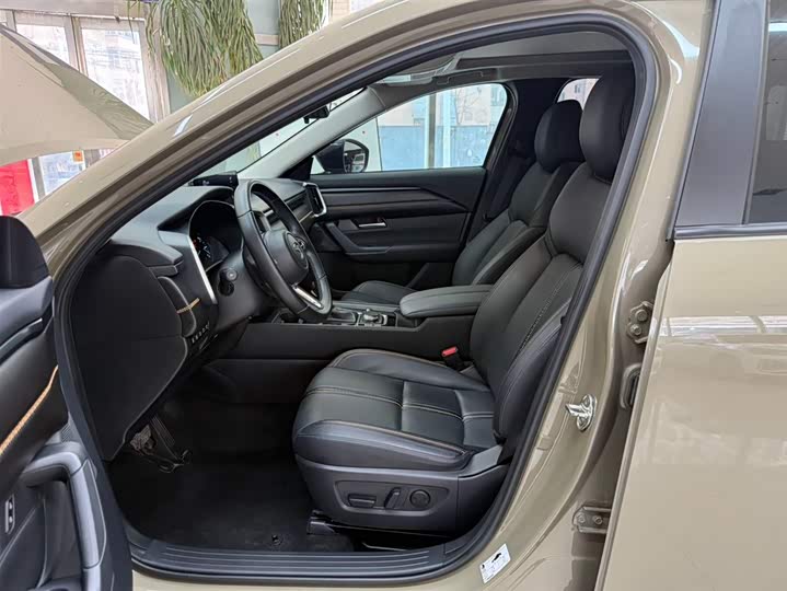 Mazda CX-50 2023 2.0L фото 16
