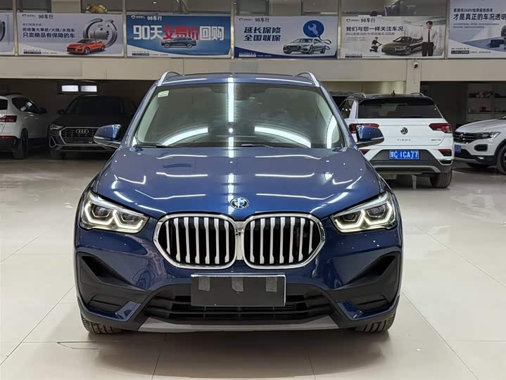 BMW X1 2021 sDrive20Li фото 2