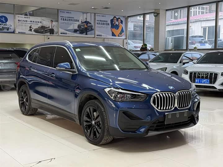 BMW X1 2021 sDrive20Li фото 3