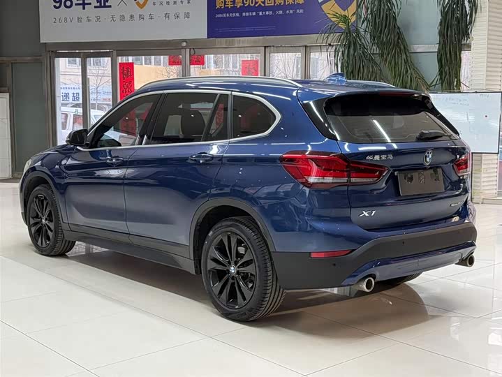 BMW X1 2021 sDrive20Li фото 6
