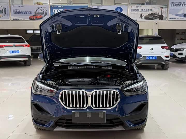BMW X1 2021 sDrive20Li фото 7