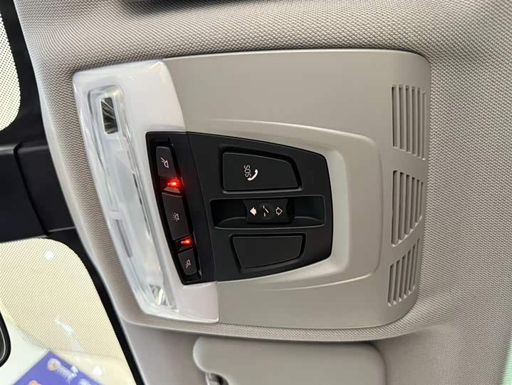 BMW X1 2021 sDrive20Li фото 14