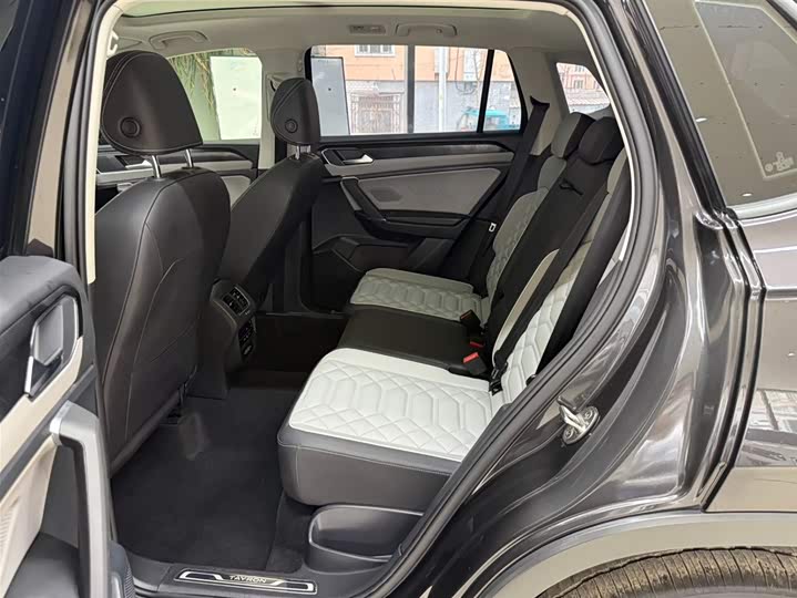 Tayron 2023 280TSI 2WD Luxury Plus Advanced фото 18