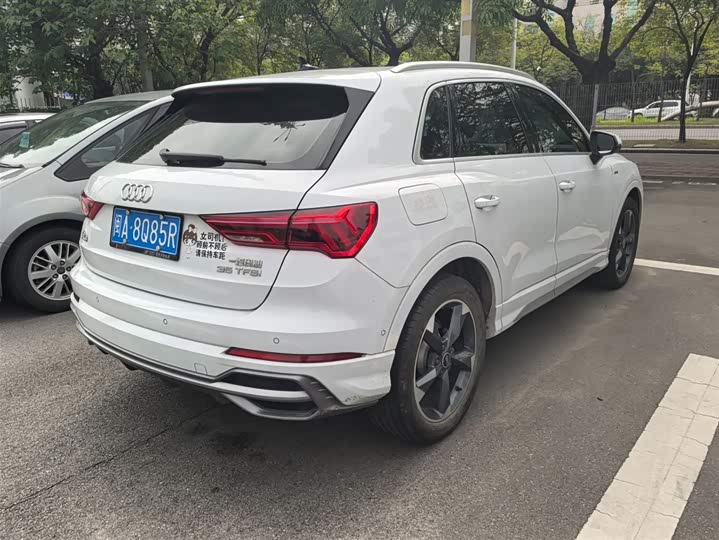Audi Q3 2023 35 TFSI Fashion Dynamic (1.4T) фото 3