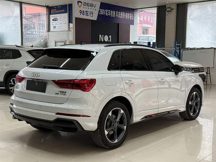 Audi Q3 2023 35 TFSI Fashion Dynamic (1.4T) фото 4
