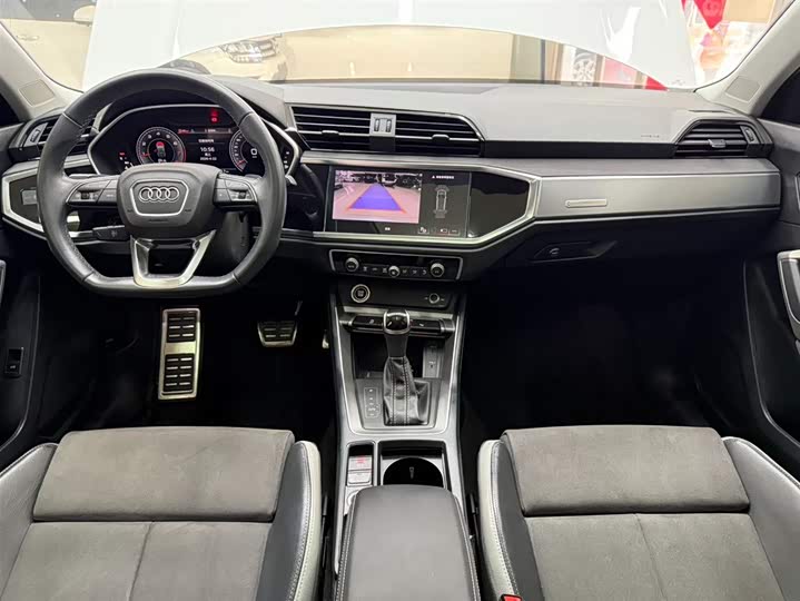 Audi Q3 2023 35 TFSI Fashion Dynamic (1.4T) фото 20