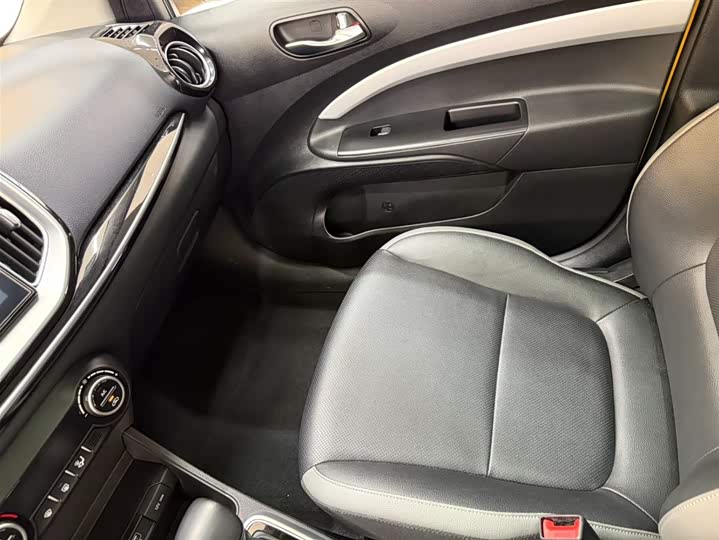 Kia KX1 2021 1.4L CVT фото 16