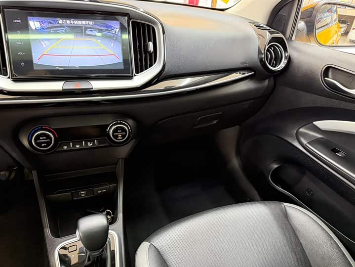 Kia KX1 2021 1.4L CVT фото 18