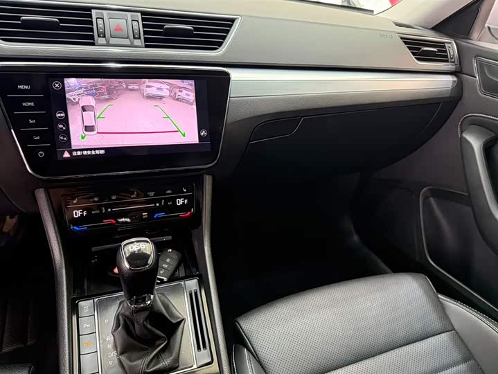 Superb 2022 TSI280 DSG фото 12
