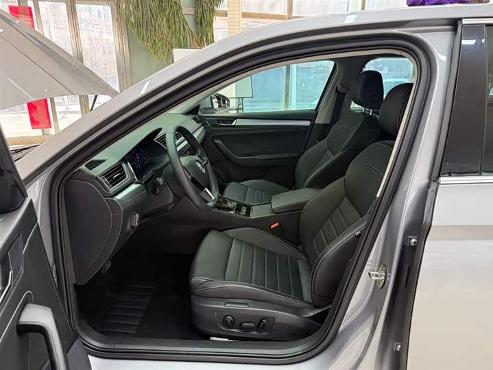 Superb 2022 TSI280 DSG фото 16