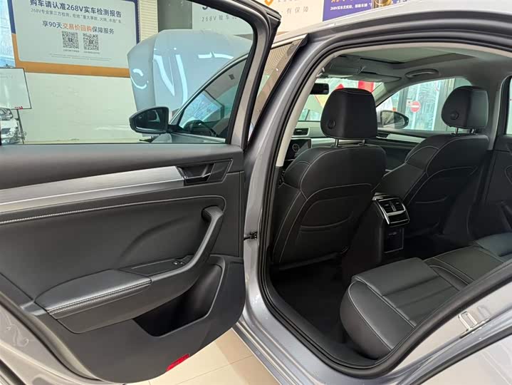 Superb 2022 TSI280 DSG фото 17