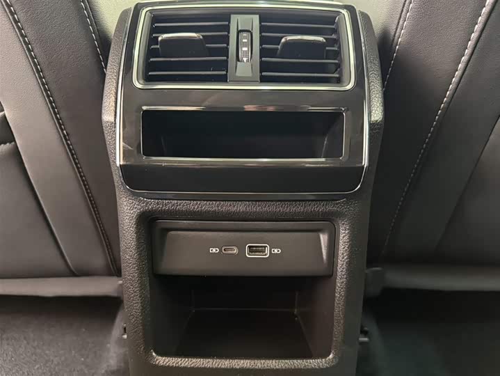 Superb 2022 TSI280 DSG фото 19