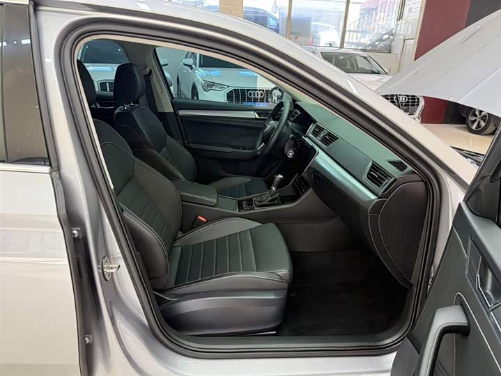 Superb 2022 TSI280 DSG фото 21
