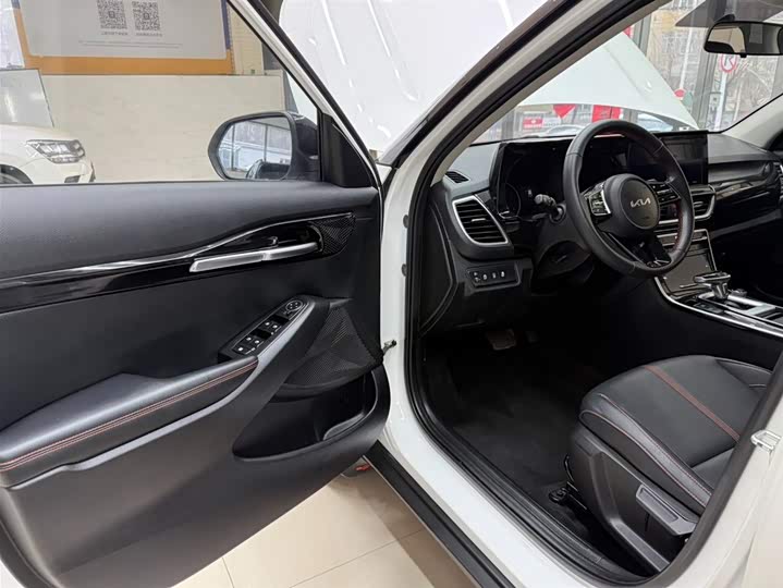 Kia KX3 2021 1.5L CVT фото 13