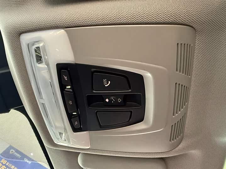 BMW X1 2022 sDrive20Li фото 21