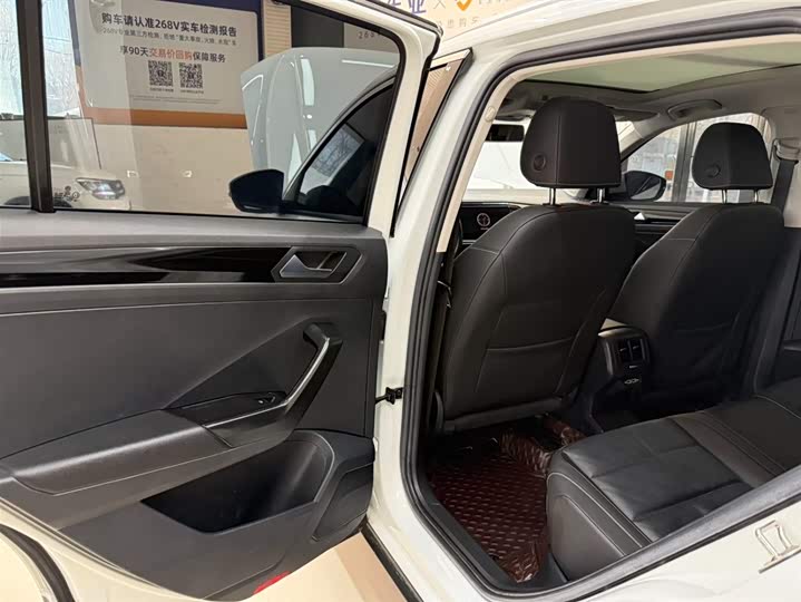T-ROC 2022 280TSI DSG 2WD Plus фото 17