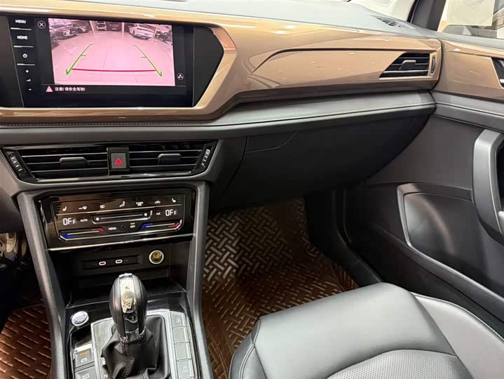 Tharu 2021 280TSI 2WD Luxury Plus фото 12
