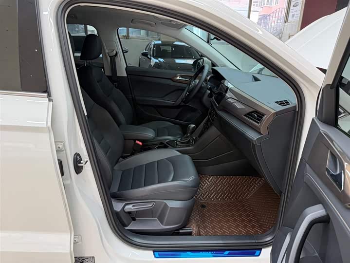 Tharu 2021 280TSI 2WD Luxury Plus фото 21