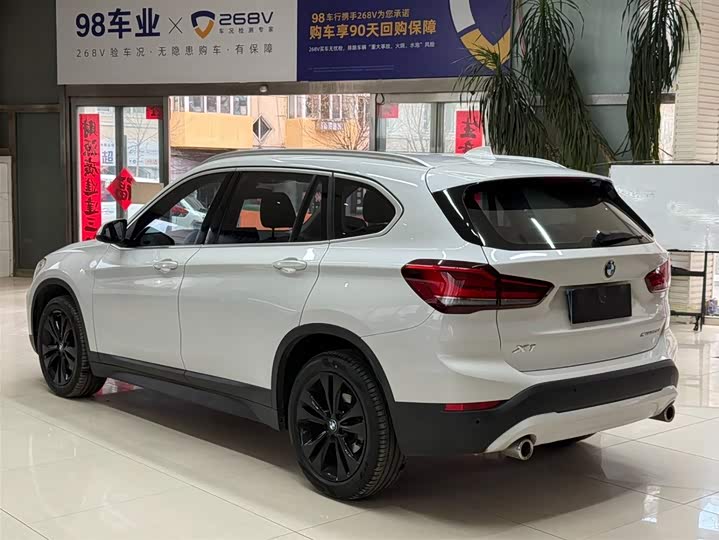 BMW X1 2021 sDrive20Li фото 6