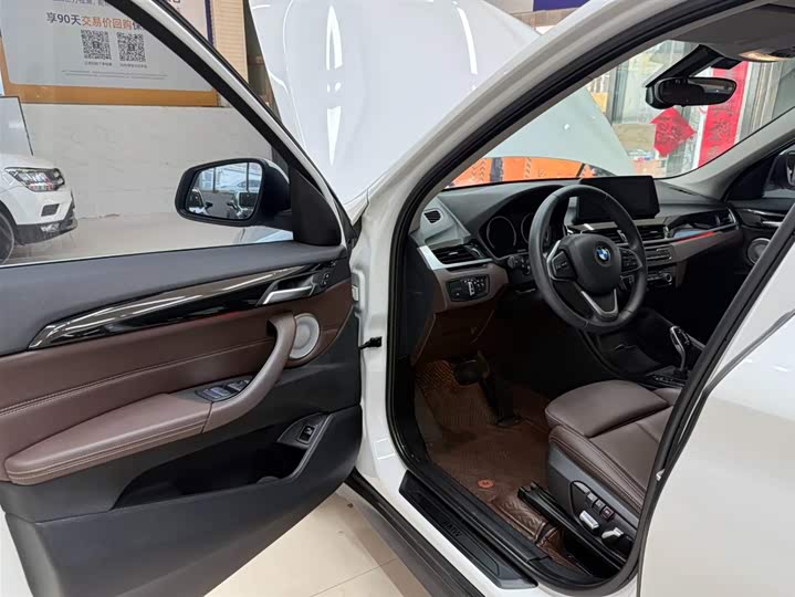 BMW X1 2021 sDrive20Li фото 8