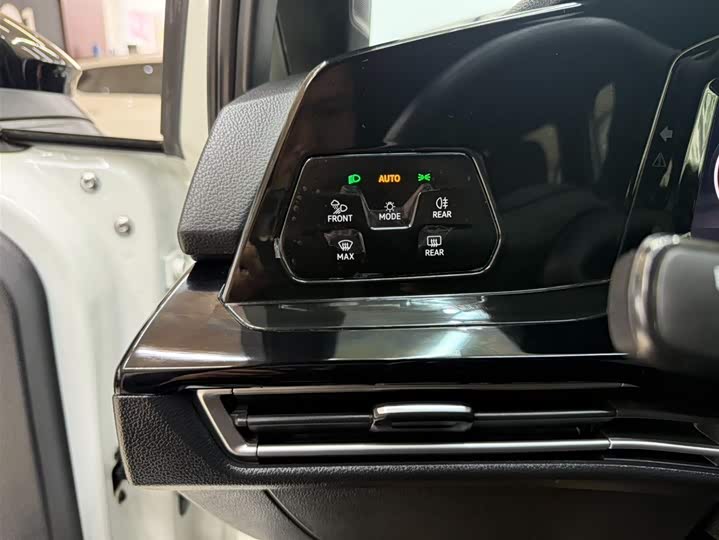 Golf 2021 280TSI DSG R-Li ne фото 9