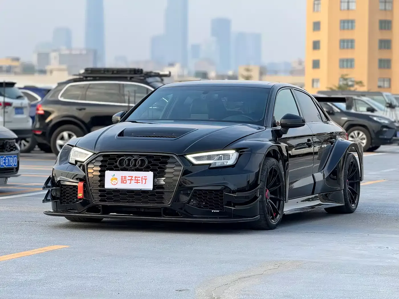 Audi RS 3 2017 RS 3 2.5T Limousine фото 3