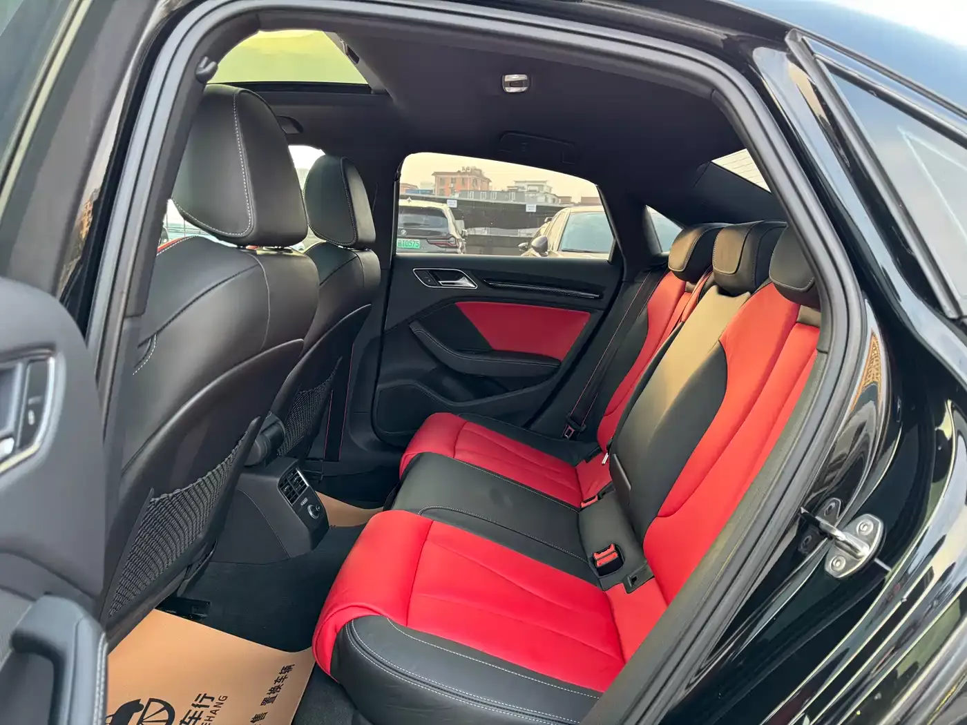 Audi RS 3 2017 RS 3 2.5T Limousine фото 10