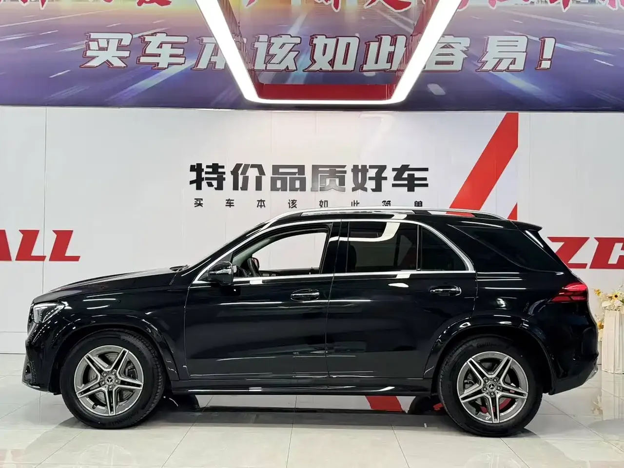 Mercedes-Benz GLE 2024 GLE 450 4MATIC Fashion фото 3