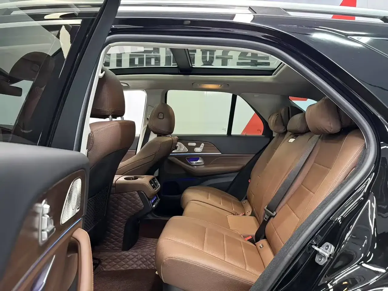 Mercedes-Benz GLE 2024 GLE 450 4MATIC Fashion фото 5