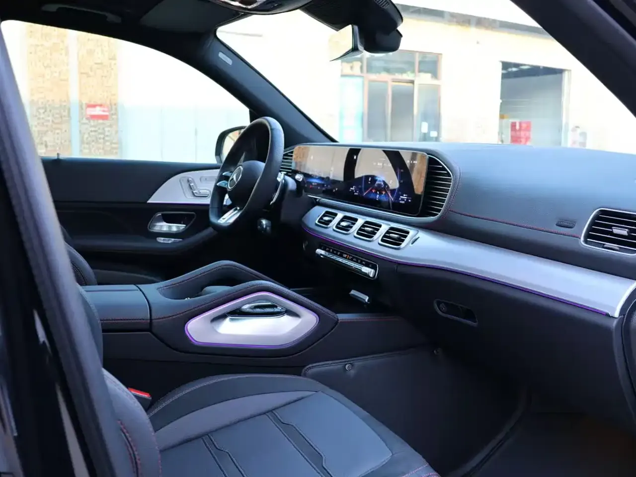 Mercedes-Benz GLE AMG 2025 AMG GLE 53 4MATIC+ фото 14