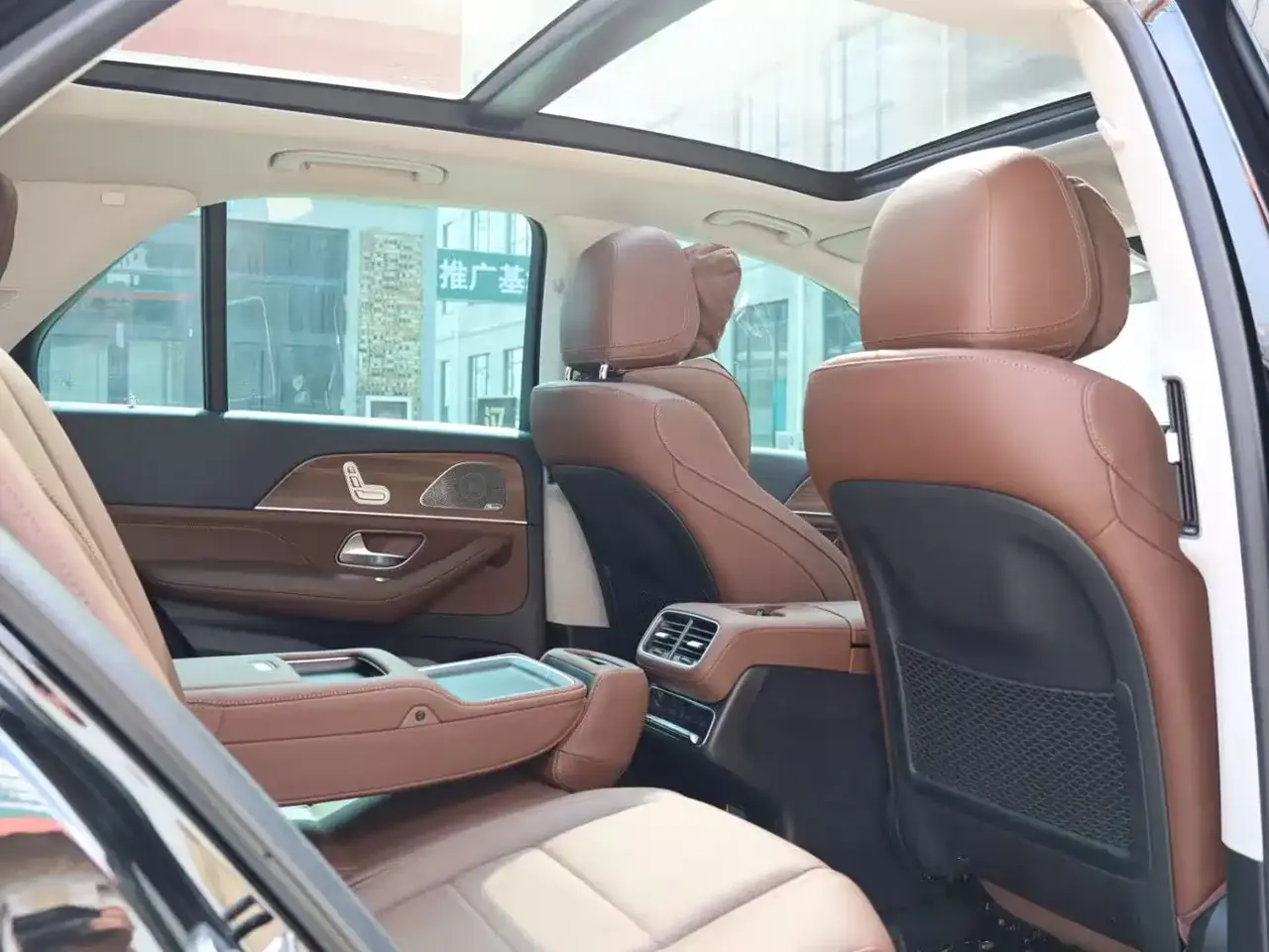 Mercedes-Benz GLE 2024 GLE 450 4MATIC Fashion фото 13