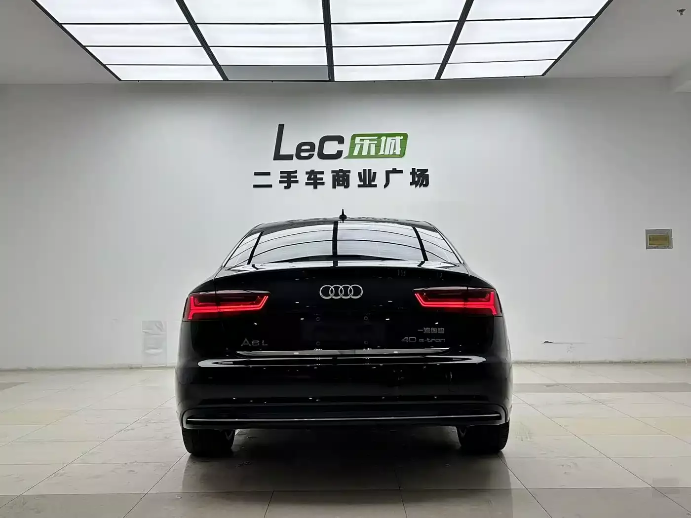 Audi A6L New Energy 2018 40 e-tron фото 3