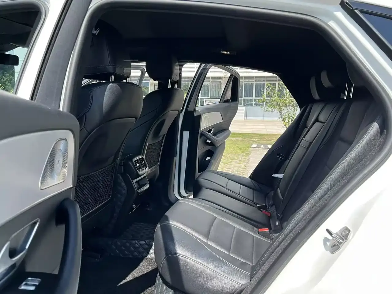 Mercedes-Benz GLE Coupe 2020 GLE 350 4MATIC Coupe SUV Luxury фото 11
